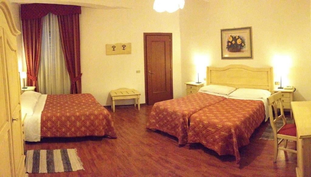 Hotel Umbria Perugia Zimmer foto